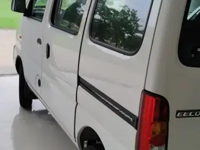 Maruti Suzuki Eeco CNG 2022/23 Model Maruti Suzuki Eeco CNG 2022/23 Model