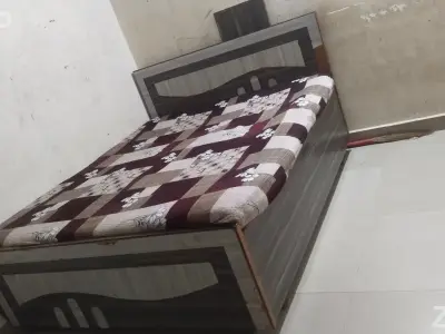 Best Quality wooden bed 5×6 with storage and cotton mattress Best Quality wooden bed 5×6 with storage and cotton mattress