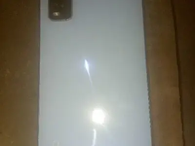 Vivo smartphone 2021 model (broken display)