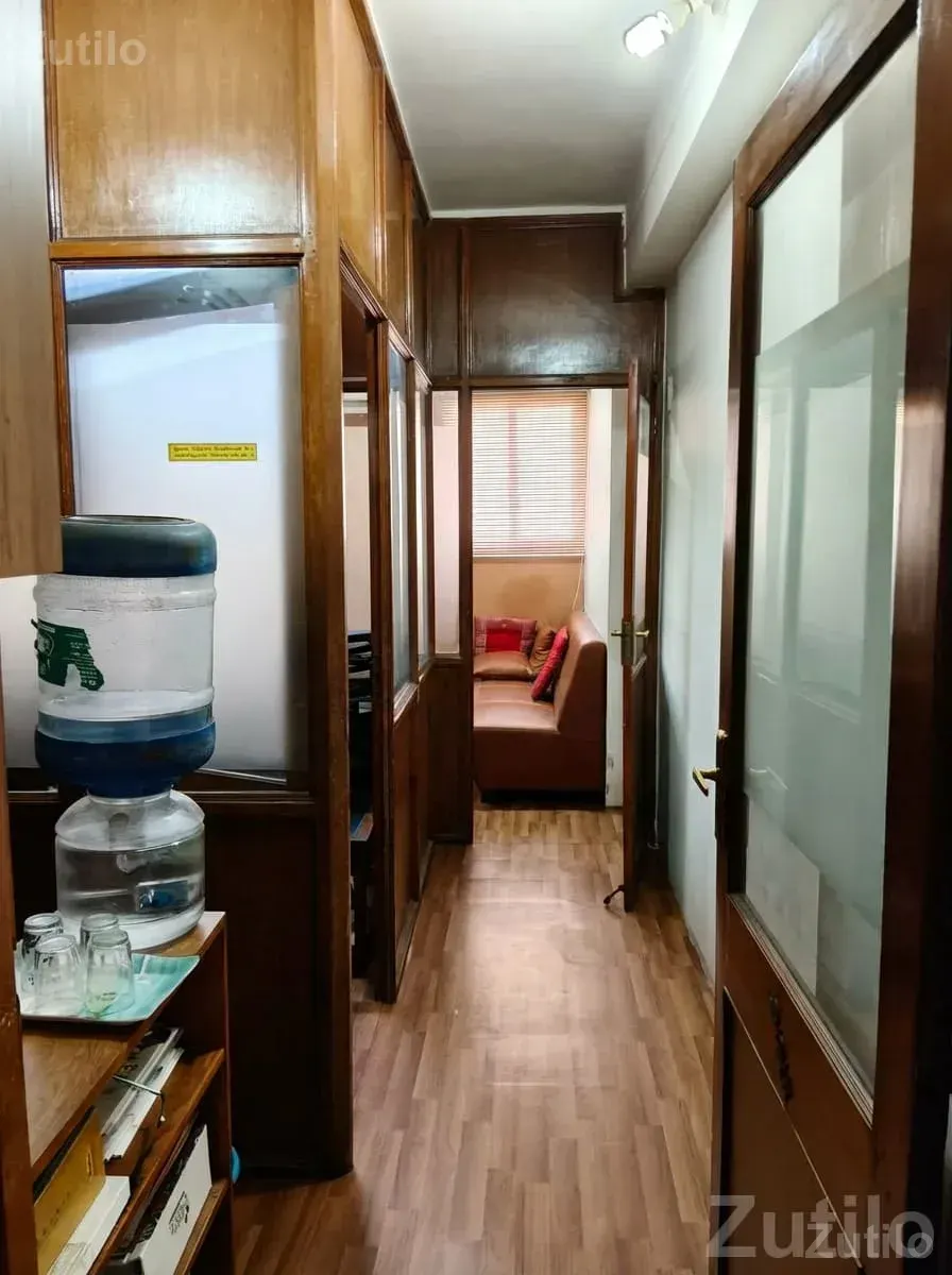 Furnished Office Space for Sale Navrangpura - વેપારિક મિલકત - બાવળા - Image 2