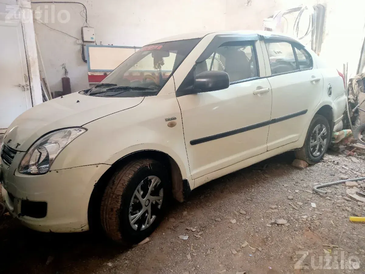 Maruti Suzuki Swift Dzire 2011 Sedan - Cars - Porbandar City - Image 2