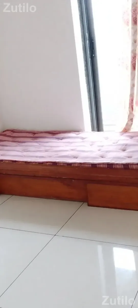 Single bed with storage - વોર્ડરોબ, કબાટ અને સ્ટોરેજ - અમદાવાદ શહેર - Image 1