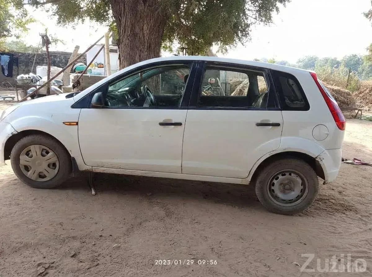 White Ford Figo Hatchback for Sale - Cars - Rapar - Image 4