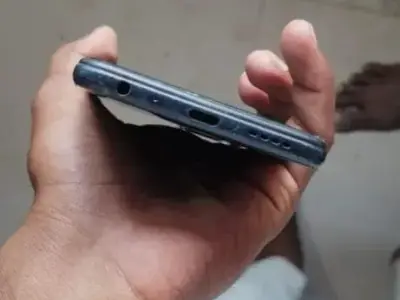 Vivo Y72 5G Smartphone