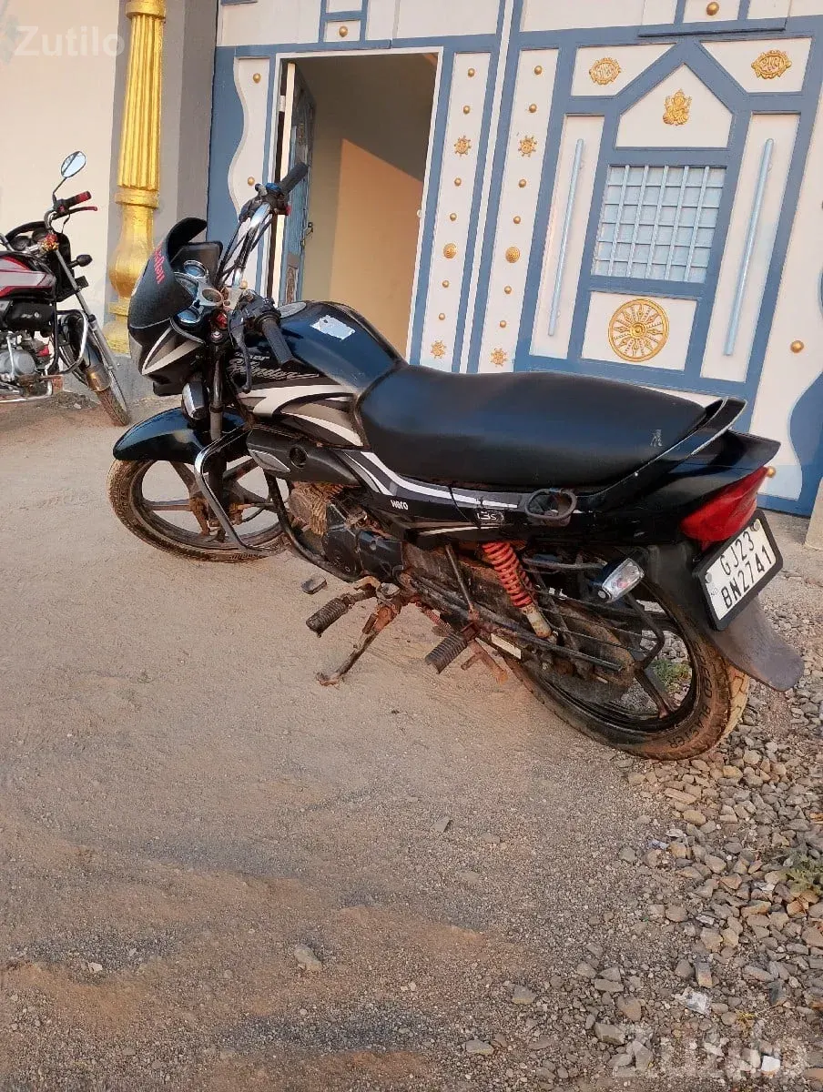 Hero Super Splendor 2017 Bike for Sale - બાઇક્સ - બાગસરા - Image 2