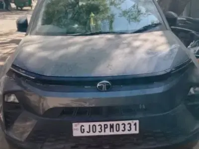Eeco and Nexon Car Rental for India Tour Eeco and Nexon Car Rental for India Tour