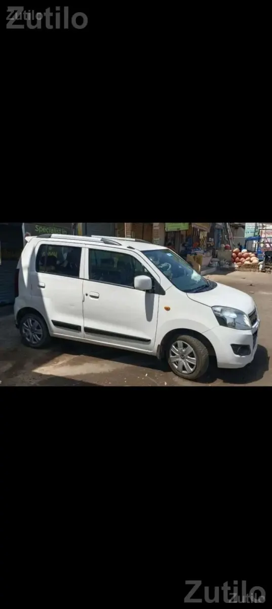 Maruti Suzuki WagonR VXI White - કાર - દસ્ક્રોઇ - Image 3