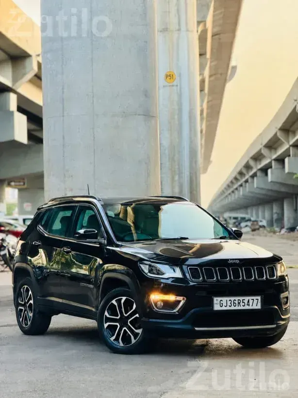 2020 Jeep Compass Limited Plus 4x4 Automatic - Cars - Surat City - Image 2