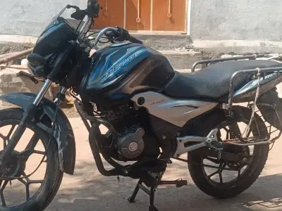Bajaj Discover 2015 Bike for Sale