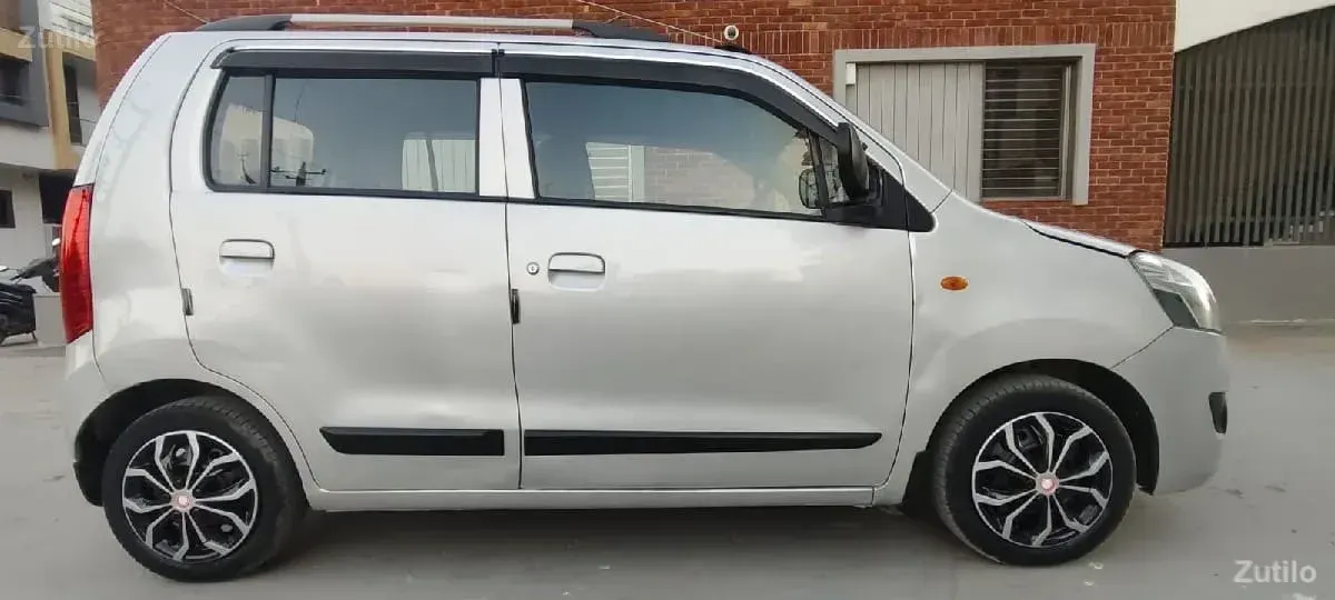 2015 1 onar CNG - Cars - Vadodara City - Image 4