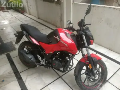 Hero Xtreme 160R Hero Xtreme 160R