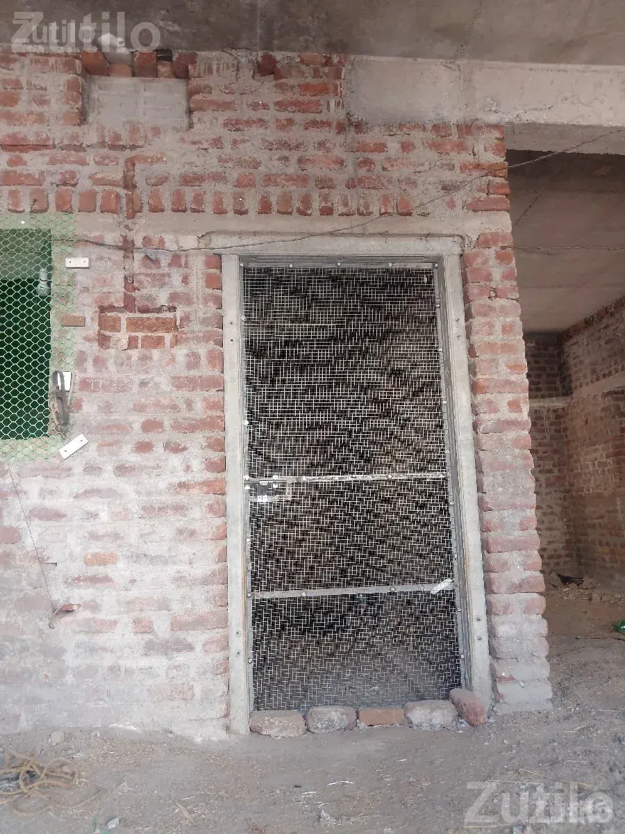 Metal Mesh Safety Door for Sale - Tools & Hardware - Gondal - Image 2
