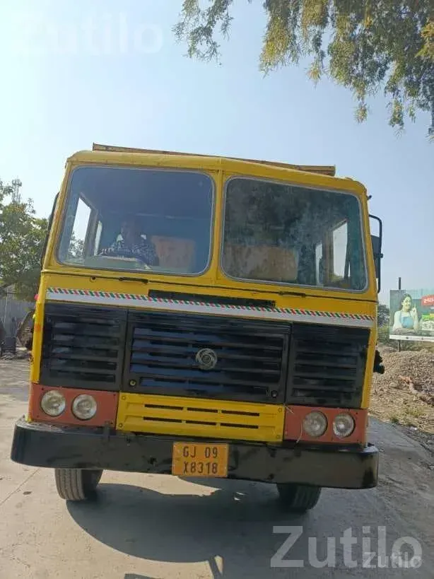 Ashok Leyland Dumper Truck 2011 - Construction Vehicles - Lathi - Image 2