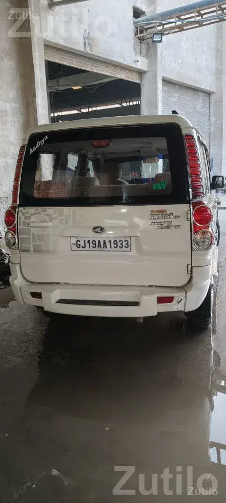 2013 Mahindra Scorpio EX, Second Owner - Cars - Morbi City - Image 4
