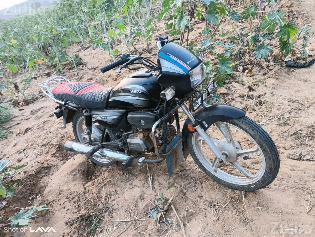 Hero Splendor Plus 100 Motorcycle - Bikes - Bhuj - Image 3