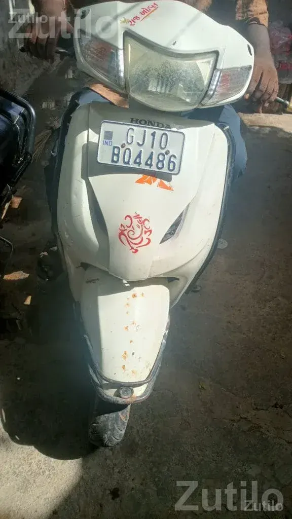 Honda Activa HET 2014 Scooter - બાઇક્સ - જામજોધપુર - Image 3
