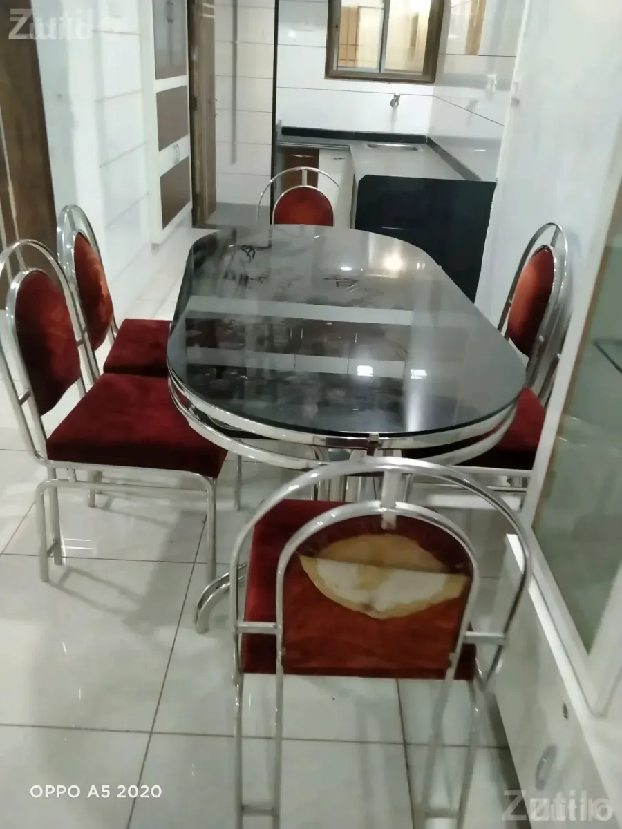 Steel Dining Table Set with 6 Chairs and Glass Top - ડાઇનિંગ ટેબલ - બાબરા - Image 2