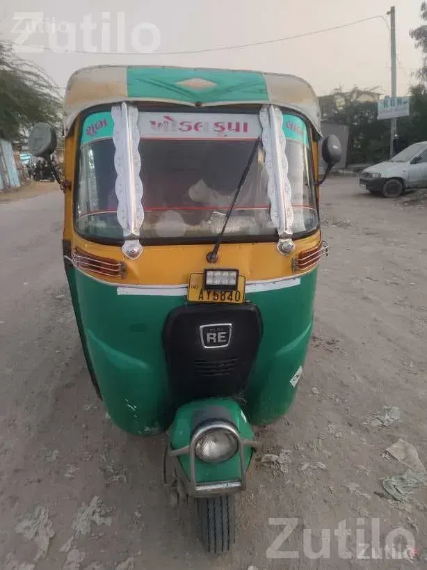Bajaj CNG Auto Rickshaw 2019 Single Owner - ઓટો રિક્ષા - સુરેન્દ્રનગર શહેર - Image 5