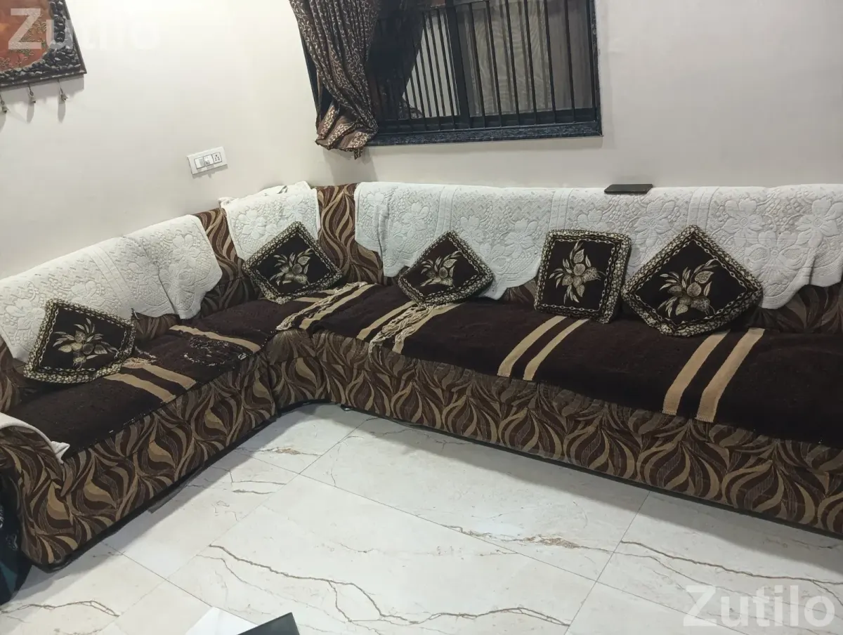 11 feet x 7 feet , L style 9 seated sofa - સોફા સેટ અને કાઉચ - વડોદરા શહેર - Image 2