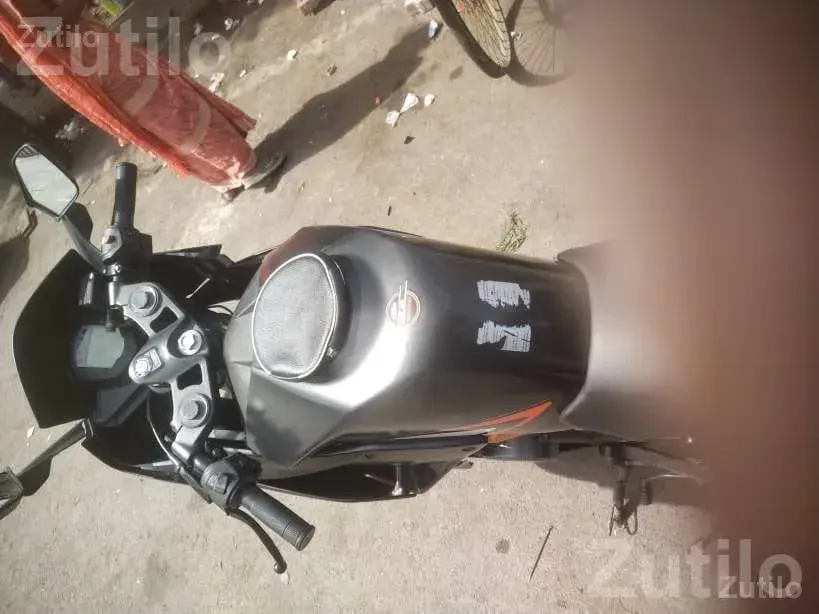 2015 KTM RC 200 Bike Second Owner - બાઇક્સ - સુરત શહેર - Image 3