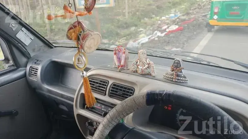 Maruti Suzuki Eeco 2015 Van, 3rd Owner - વેન્સ - સુરત શહેર - Image 4