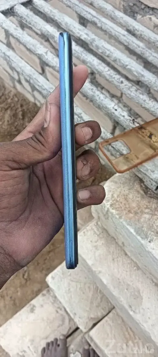 Vivo T1 Blue Dual Camera Phone - મોબાઇલ ફોન - સાંતલપુર - Image 2