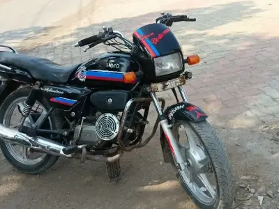 Hero Splendor used bike black 2018 Hero Splendor used bike black 2018
