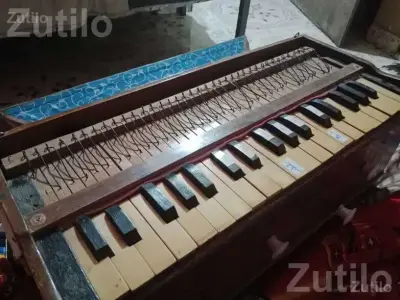 Wooden Harmonium Musical Instrument