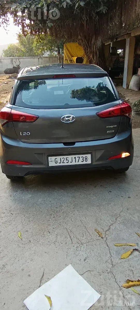 2015 Hyundai Elite i20 Magna Diesel - Cars - Keshod - Image 2