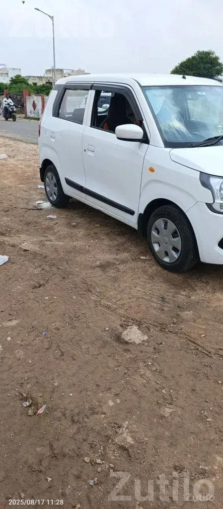 2023 Maruti Suzuki WagonR VXI Petrol - Cars - Ahmedabad City - Image 4