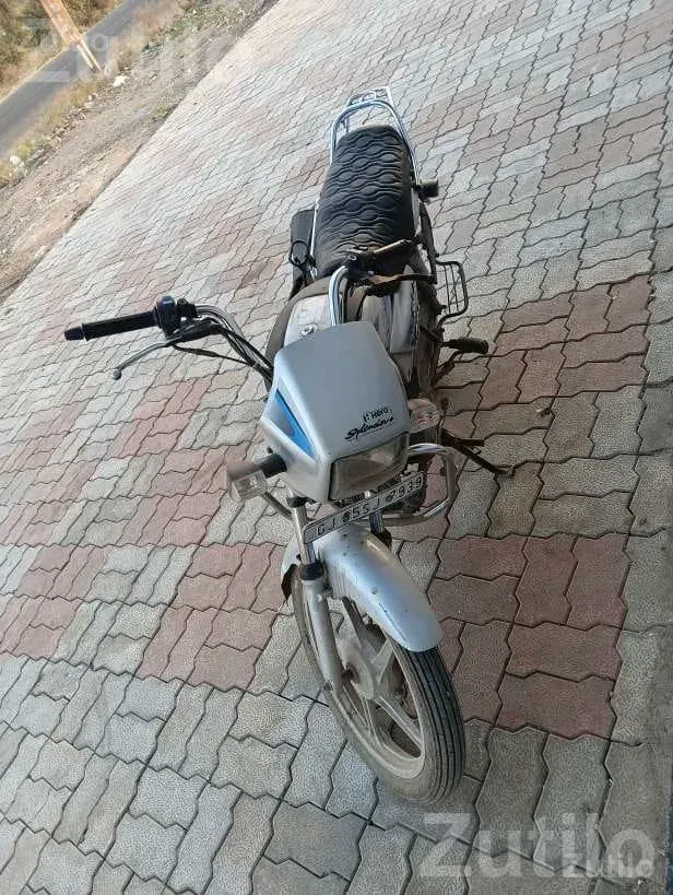 2018 Hero Splendor Silver Bike - બાઇક્સ - બોટાદ - Image 3
