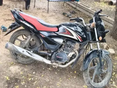 Honda CB Shine 2017 Second Owner Bike