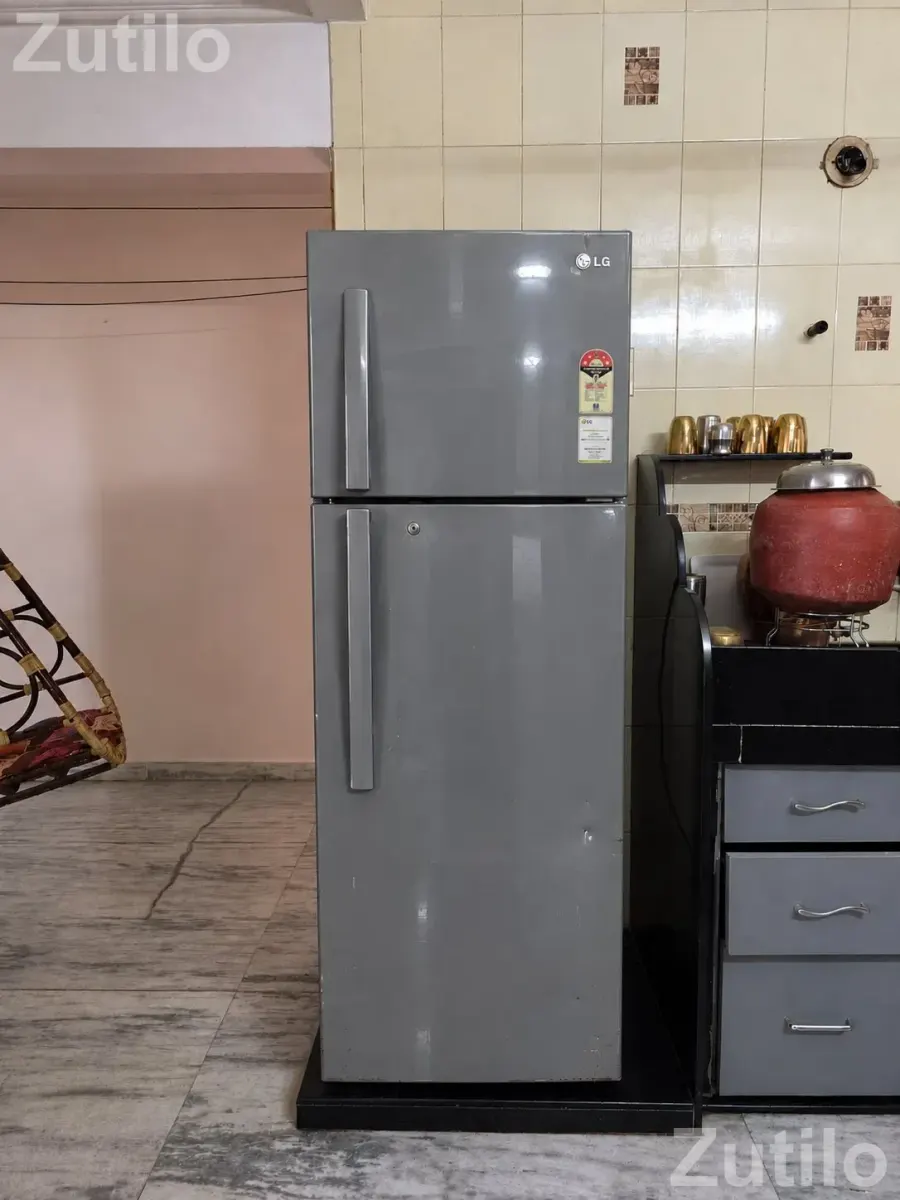 LG double door refrigerator - ફ્રિજ - સુરત શહેર - Image 1