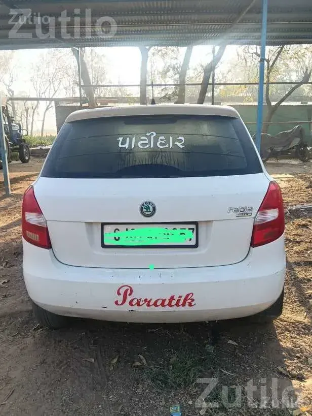 2011 Skoda Fabia Second Owner Car - કાર - વિજાપુર - Image 2