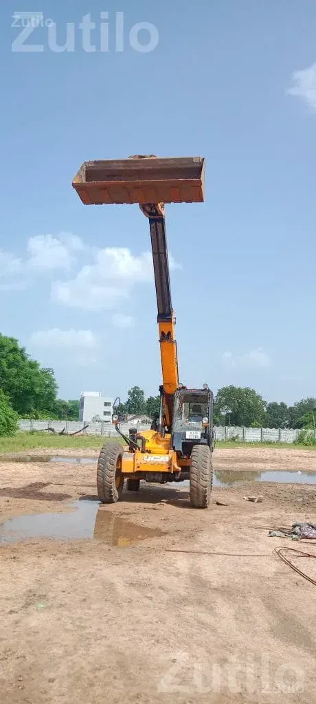 2018 JCB Loadall Telehandler - બાંધકામના વાહનો - ગોધરા - Image 5