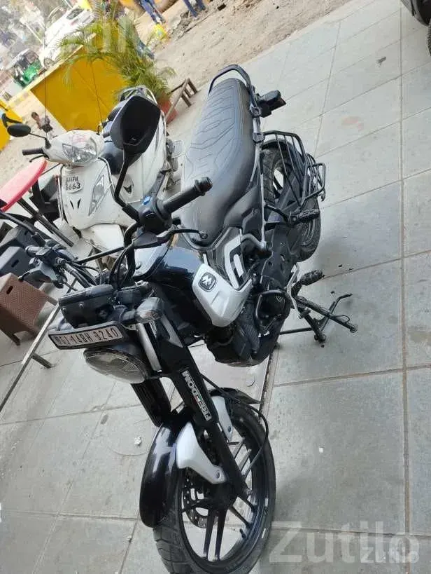 Bajaj Freedom 2025 CNG Petrol Bike - બાઇક્સ - વડોદરા શહેર - Image 5