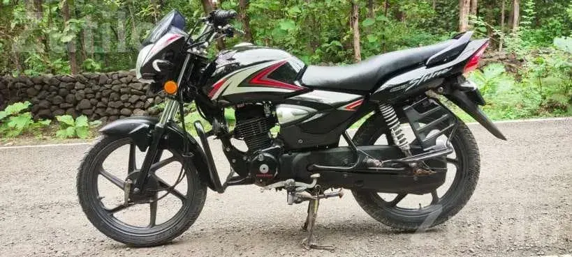 Honda CB Shine 2017 Motorcycle - બાઇક્સ - વંથલી - Image 4