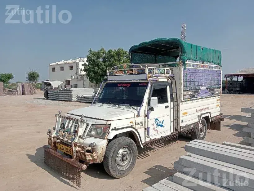 Mahindra Pickup 2013-14 Goods Vehicle - ટ્રક અને લોરી - સામી - Image 2