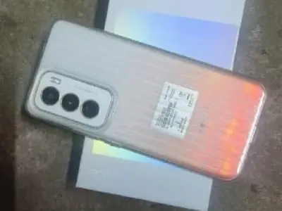 OPPO Reno 12 5G 8GB 256GB Like New OPPO Reno 12 5G 8GB 256GB Like New