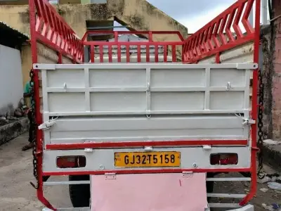 Mahindra Bolero CNG Cargo Truck Mahindra Bolero CNG Cargo Truck