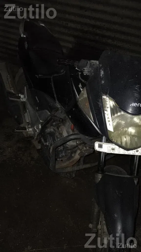 Hero CBZ Xtreme 2014 Bike with New Tyres - Bikes - Kunkavav - Image 3