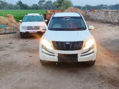 XUV w8 XUV w8