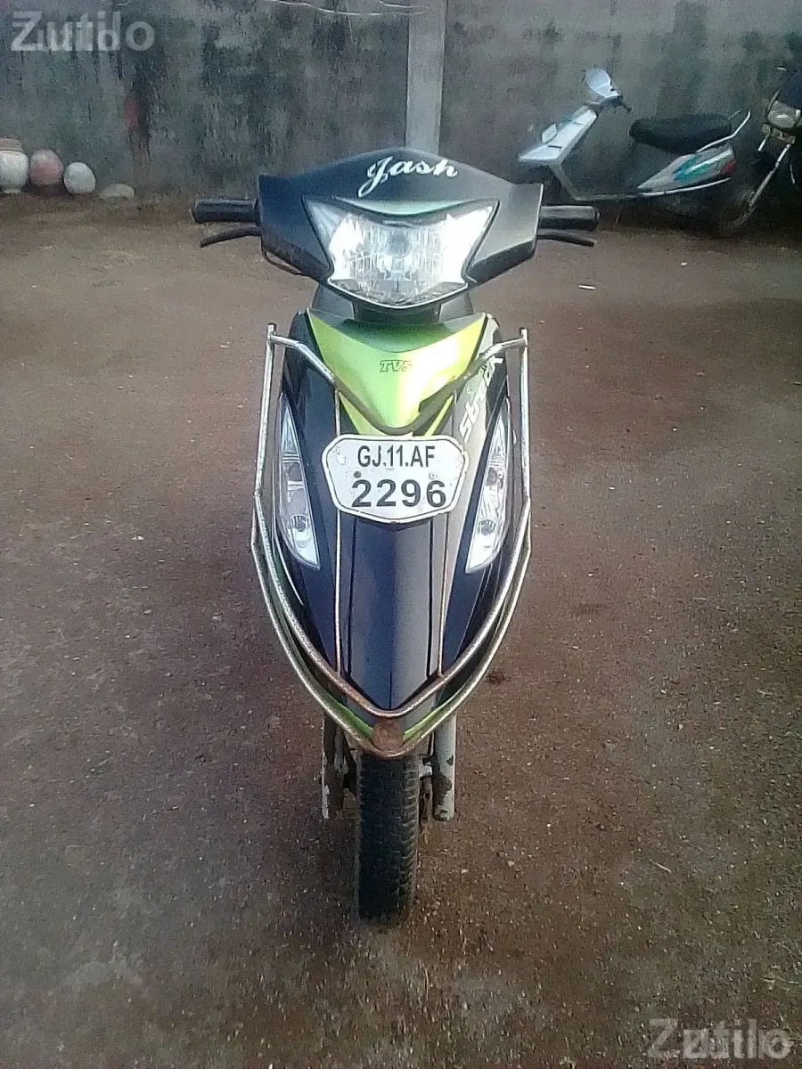 TVS Scooty Streak 2011 Scooter - બાઇક્સ - લોધીકા - Image 4