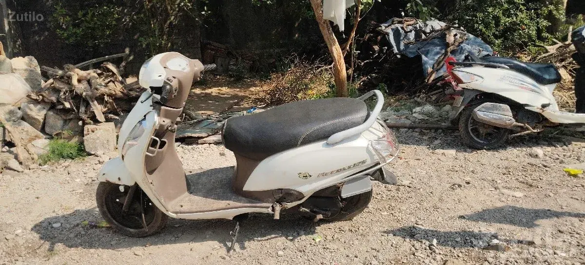 Used Suzuki Access 125 Scooter 2017 - બાઇક્સ - ભેસાણ - Image 2