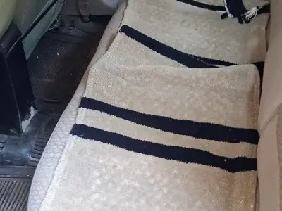 ફોરવ્હીલ કાર વેચવાની છે