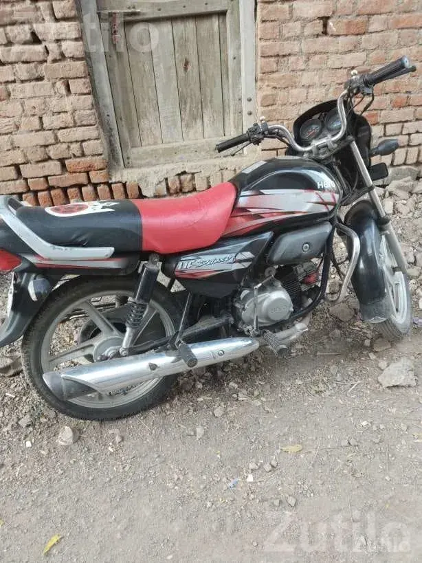Hero Deluxe 2017 Motorcycle - બાઇક્સ - બોટાદ - Image 2