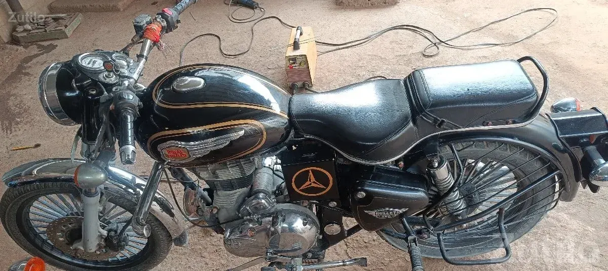 Royal Enfield Bullet 350 Black 2016 - Bikes - Gadhada - Image 2