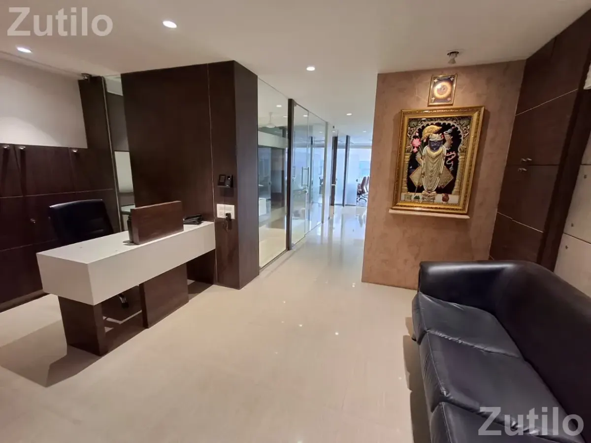 Fully furnished primium location office - દુકાનો - અમદાવાદ શહેર - Image 5