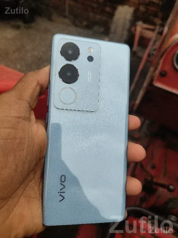 Vivo V29 Pro 5G 8GB RAM 256GB - Mobile Phones - Botad - Image 2