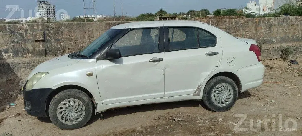 Maruti Suzuki Swift Dzire 2009 Diesel - કાર - દ્વારકા - Image 3